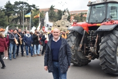 El consejero de Agricultura y Ganadería, en la manifestación. /Jta