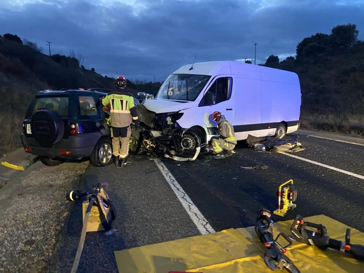 El accidente en la circunvalaci&oacute;n de Soria deja un fallecido  | Imagen 1