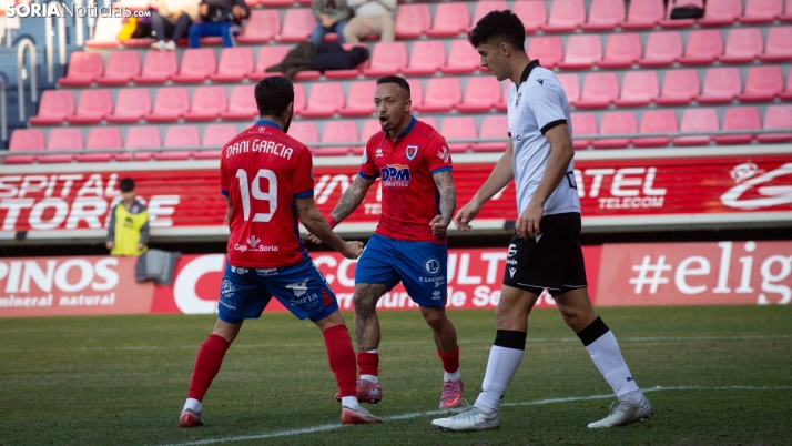 GALERÍA | El Numancia recupera la sonrisa ante el filial del Burgos