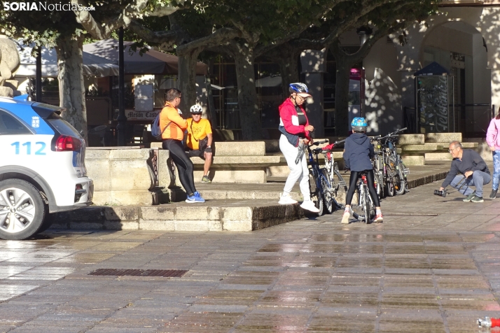 GALER&Iacute;A | Ciclismo, soledado y en familia, este domingo en la capital