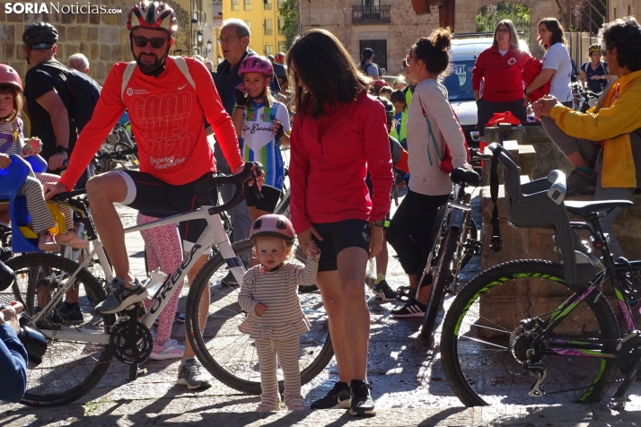 GALER&Iacute;A | Ciclismo, soledado y en familia, este domingo en la capital