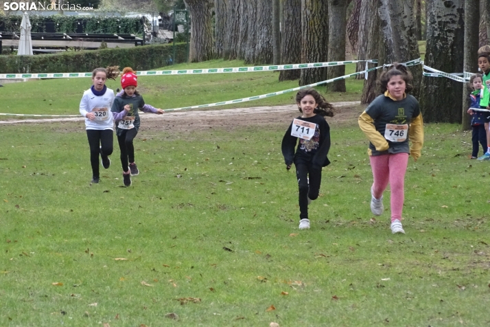 Una de las imágenes que deja el cross de esta mañana de domingo en la alameda de Cervantes. /PC