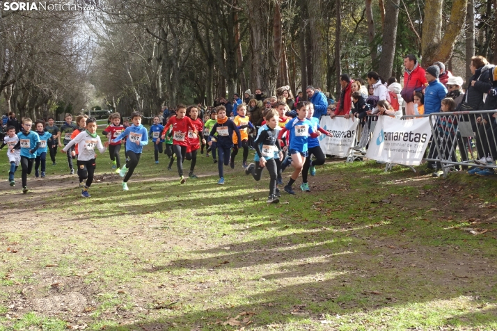 Una de las imágenes que deja el cross de esta mañana de domingo en la alameda de Cervantes. /PC