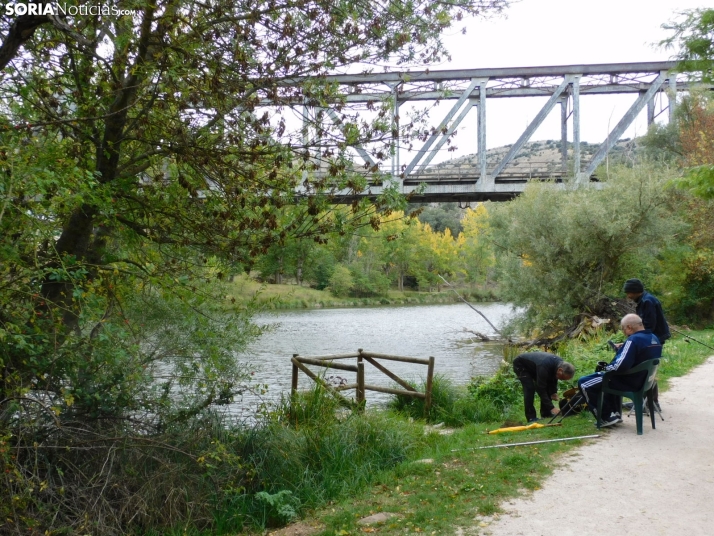 GALER&Iacute;A | La pesca y la paciencia se convierten en los protagonistas de la ma&ntilde;ana de San Saturio