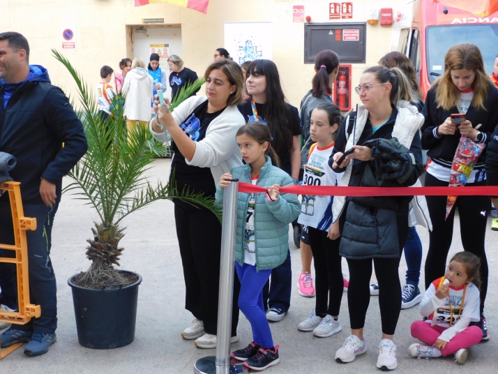 En im&aacute;genes: M&aacute;s de un centenar de j&oacute;venes participan en la Carrera del Pilar