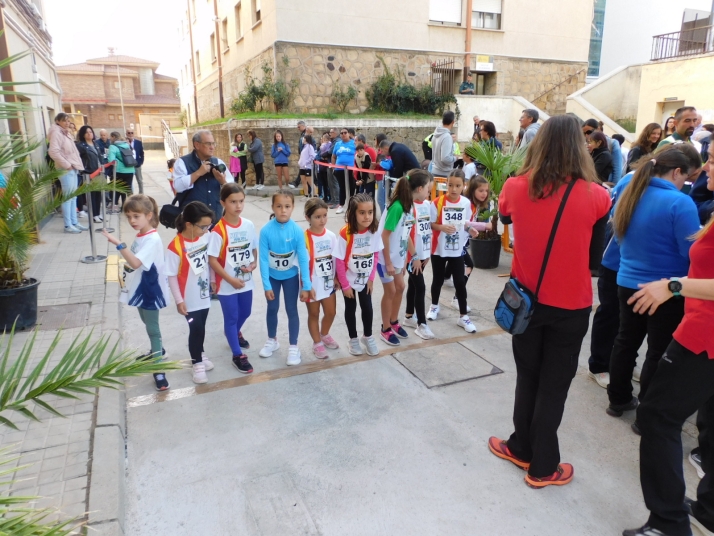 En im&aacute;genes: M&aacute;s de un centenar de j&oacute;venes participan en la Carrera del Pilar