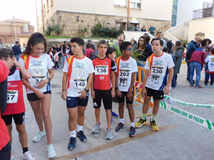 En im&aacute;genes: M&aacute;s de un centenar de j&oacute;venes participan en la Carrera del Pilar