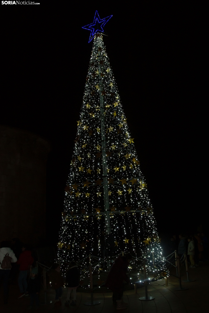 Encendido luces Almazán