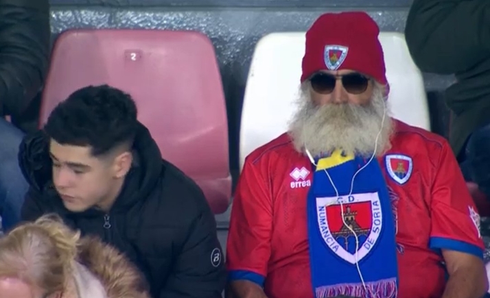 El Numancia vuelve a ser viral en X... ¡En la búsqueda de un sustituto para Xabi Alonso! | Imagen 1