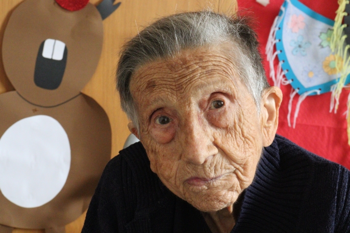 Fe Coscurita Hern&aacute;ndez celebra 104 a&ntilde;os de vida: M&aacute;s de un siglo de sabidur&iacute;a y recuerdos | Imagen 3