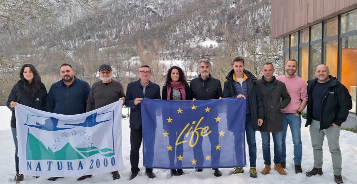 Reunión entre Junta, ayuntamientos y la Fundación Oso Pardo, /Jta.