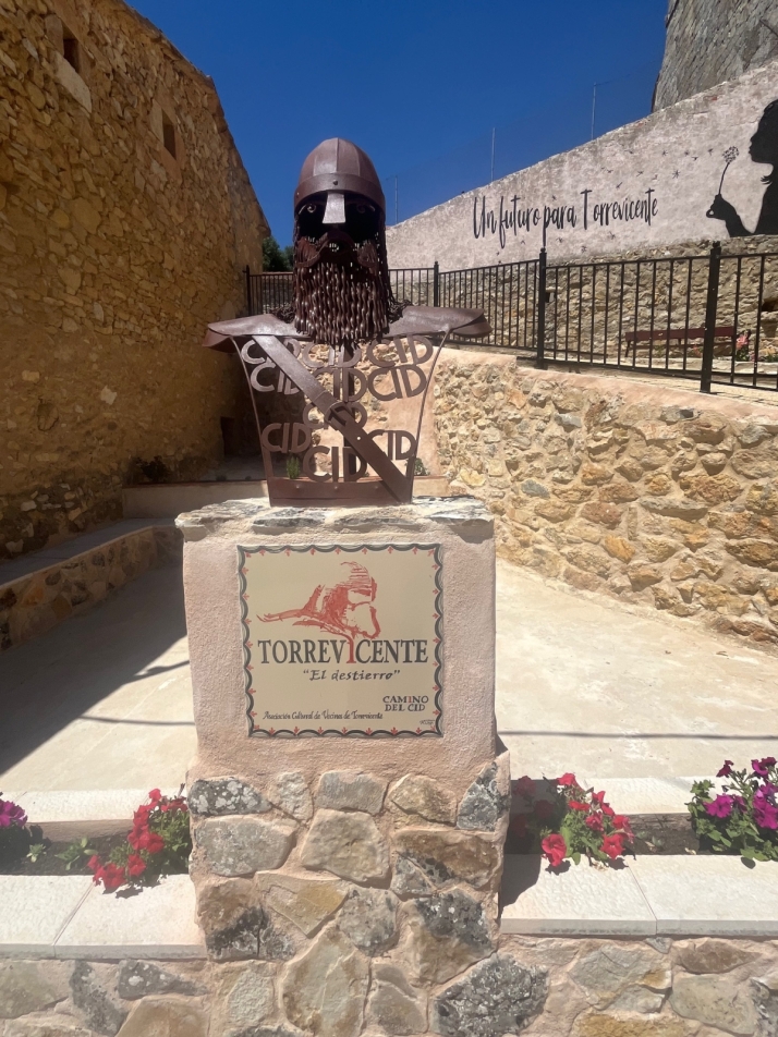 Torrevicente desvela la cara m&aacute;s humana del Cid con una nueva escultura de forja | Imagen 1