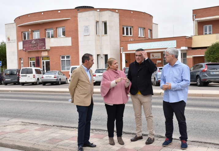 De Gregorio ofrece a El Burgo de Osma la remodelación de su estación de autobuses