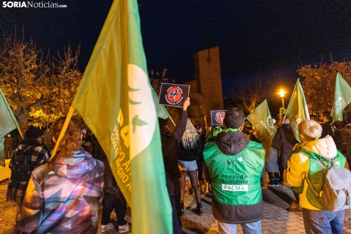 Manifestación PACMA Toro Jubilo./ Viksar Fotografía