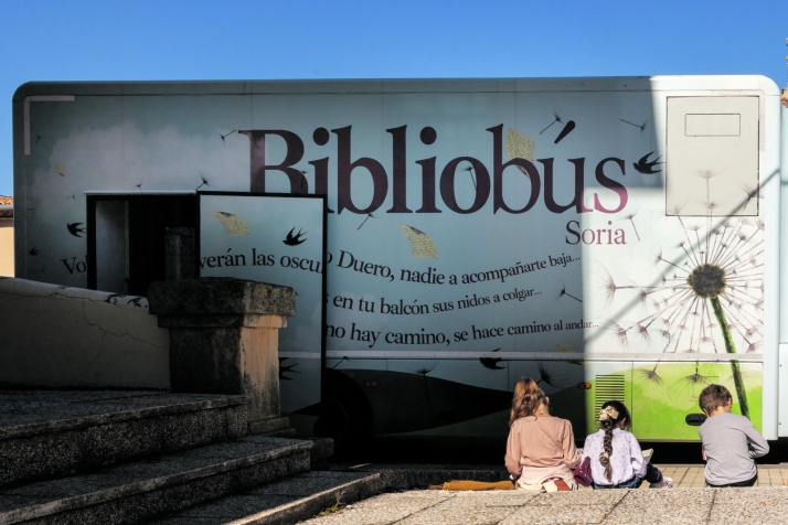 Bibliobús de Soria. /Viksar Fotografía