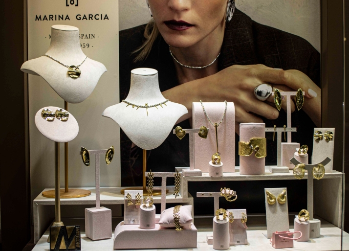 Monreal da el pistoletazo a la Navidad con la primera colección de Marina García para el hombre soriano | Imagen 3