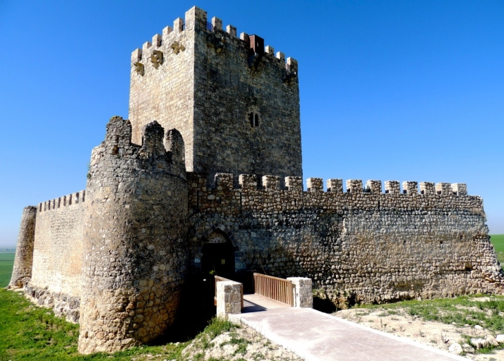 De la mayor fortaleza califal de Europa al castillo que inspir&oacute; a B&eacute;cquer: Soria y sus joyas | Imagen 4